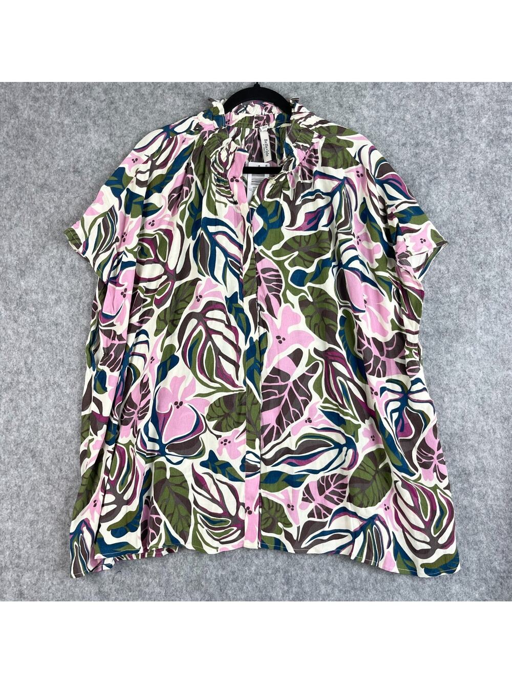 Belle Isle Torrid Top Womens 3X Floral Crepe Ruffle Collar Button Front NWT